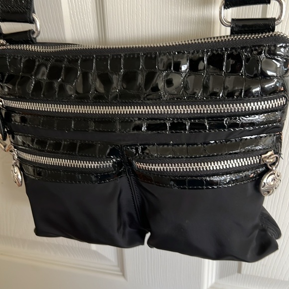Brighton GoGo Crossbody Blk/Blk Croco - Picture 13 of 15
